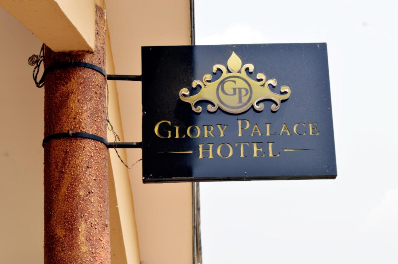 Glory Palace Hotel Cotonou Exterior foto