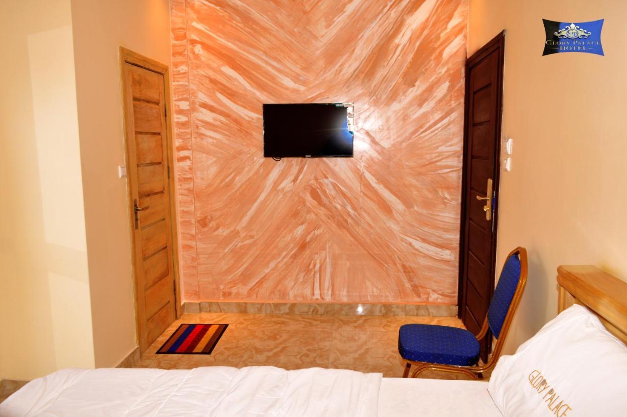 Glory Palace Hotel Cotonou Exterior foto